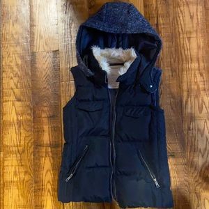 Hooded vest